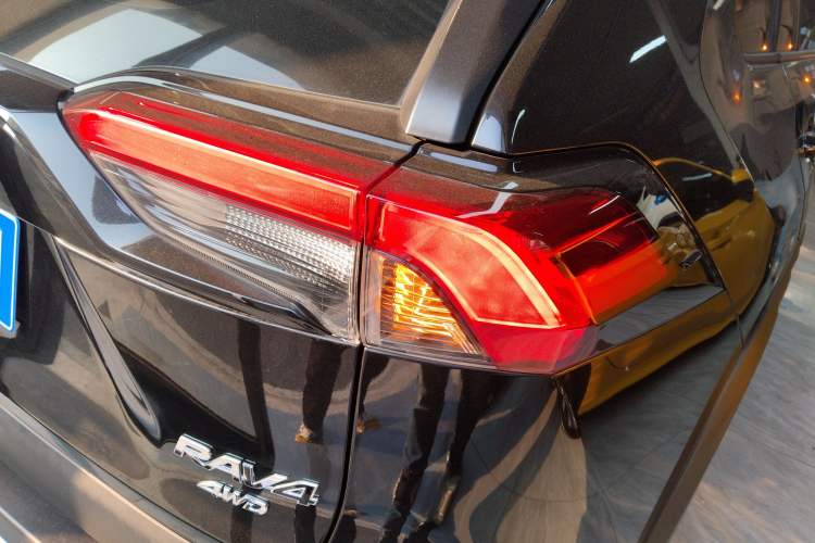 Used Toyota RAV4 2022 2.0L CVT 4x4 Style Plus Edition
