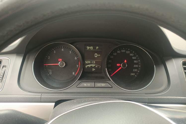 Used Volkswagen Lavida 2017 230TSI DSG Comfort Edition Instrument Cluster