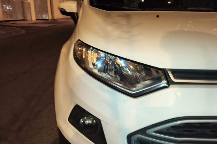 Used Ford EcoSport 2013 1.5L Automatic Fashion Model
