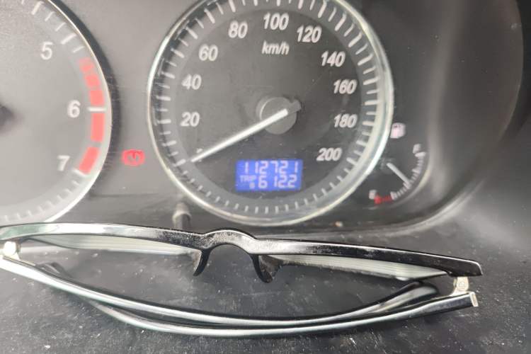 Used HYOSOW H2 2016 H2E 1.5L Classic Model BJ415A
