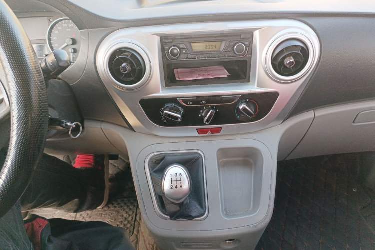 Used JAC Refine M3 2018 1.6L Express Edition 7-Seater
