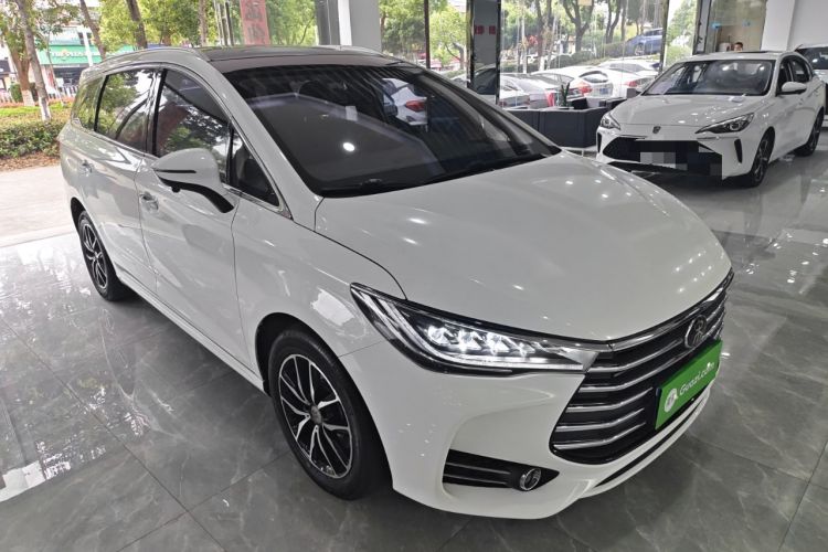 Used BYD Song MAX 2017 1.5T Automatic Smart Connect Elite 7-Seater
