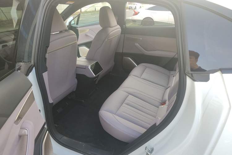 Used ONVO L60 2025 Model—60 kWh Rear-Wheel-Drive Version