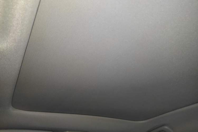 Used Volvo V40 2017 T3 Zhiya Edition
