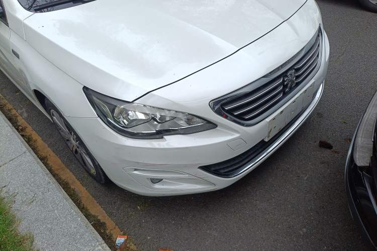 Used Peugeot 408 2014 1.6T Automatic Prestige Edition Right Front Headlight