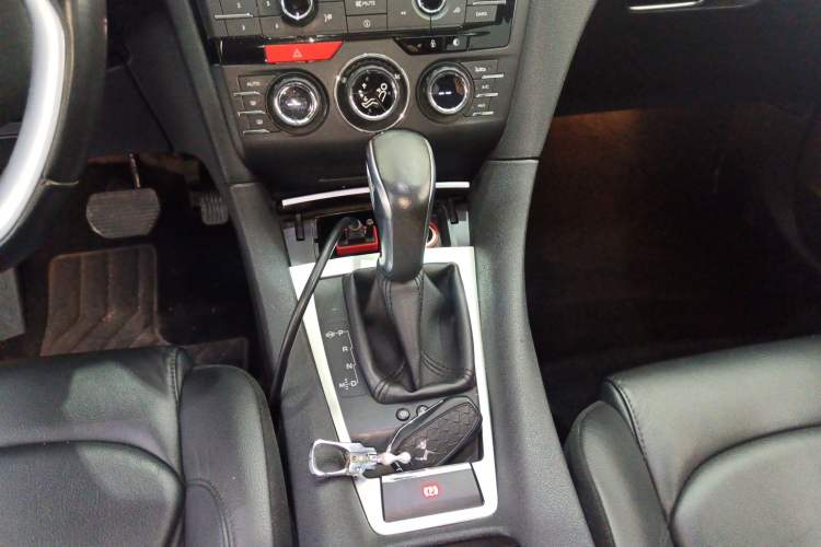 Used DS 5LS 2015 1.6T Luxury Edition THP160