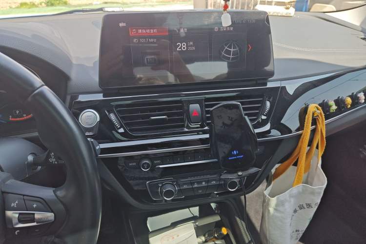 Used BMW 1 Series 2022 120i M Sport Night Edition Audio And AC Panel