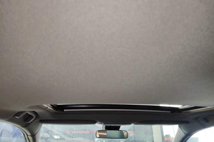 Used Toyota Avalon 2019 2.0L Luxury Edition China VI Standard