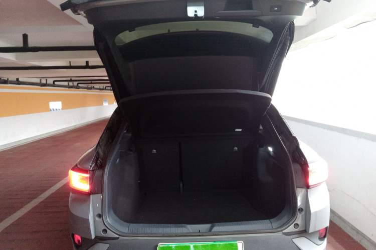 Used Volkswagen ID.4 CROZZ 2021 Long-Range Lite PRO Two-Wheel Drive Version