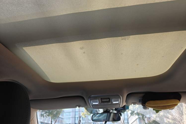 Used Geely Auto Emgrand X7 Sport 2018 1.8TD Automatic Two-Wheel Drive Smart Connect 4G Internet Edition