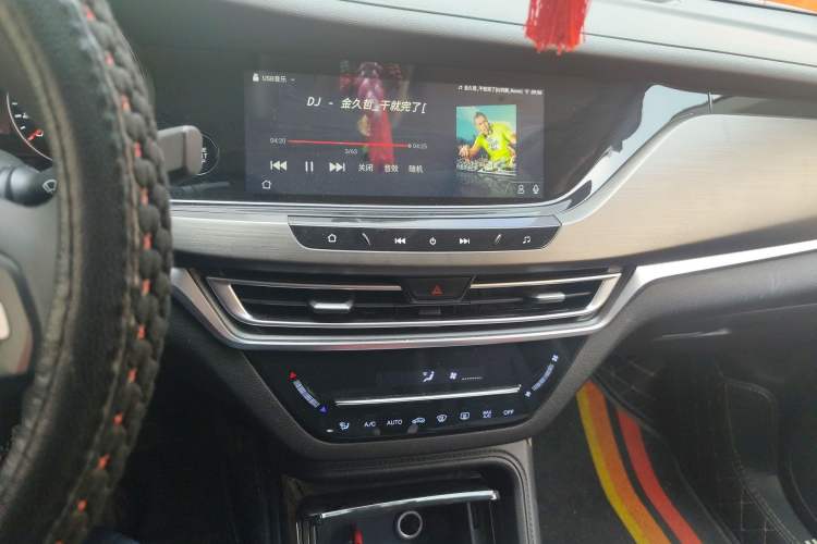 Used CHANGAN CS35PLUS 2021 Honor Million Edition 1.6L Manual Luxury Model