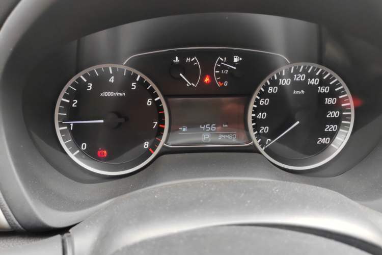 Used Nissan Sylphy 2021 Classic 1.6XE CVT Comfort Edition Odometer Close Up