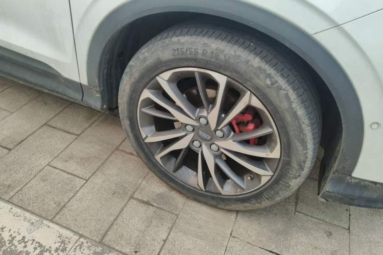 Used Geely Auto Coolray 2019 Sport Model 260T DCT Battle China V Standard
