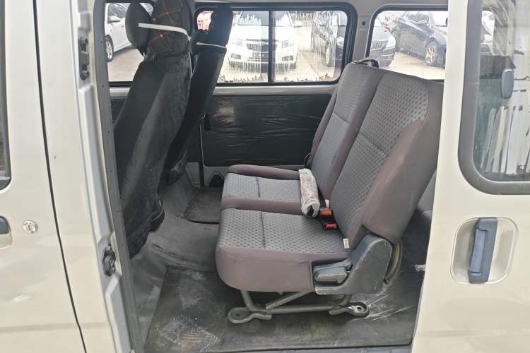 Used Wuling Zhiguang 2020 1.2L Practical Model China VI LSI
