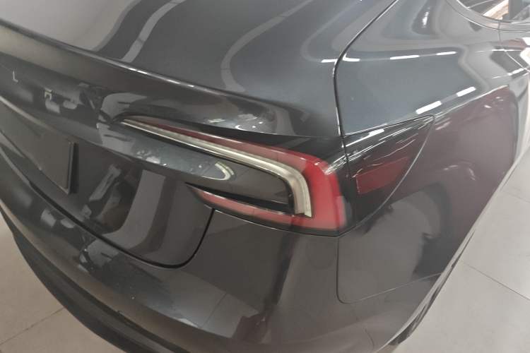Used Tesla Model 3 2023 Rear-Wheel-Drive Version Right Rear Taillight