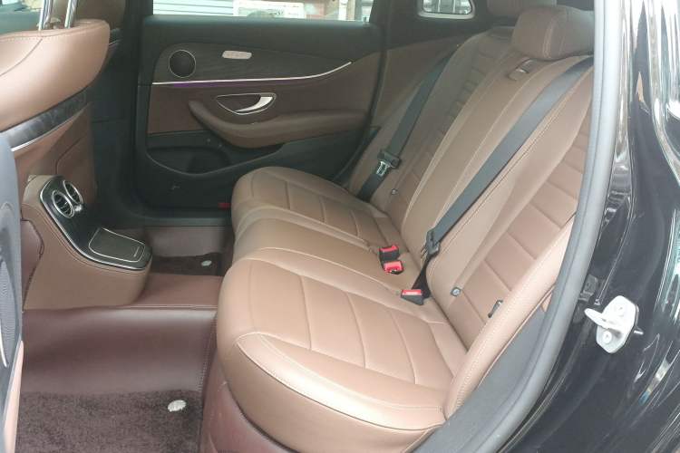 Used Mercedes-Benz E-Class New Energy 2023 E 350 e L Plug-in Hybrid Sports Sedan