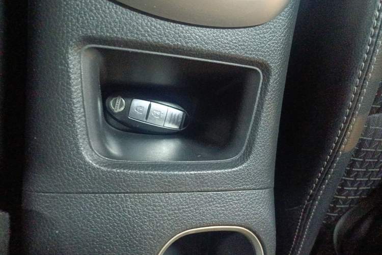 Used Nissan Tiida 2016 1.6L CVT Smart Drive Edition
