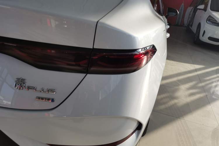 Used BYD Qin PLUS 2025 DM-i Smart Drive 120KM Superior Model
