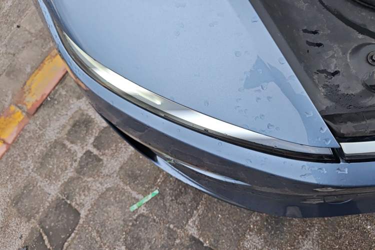 Used Tesla Model Y 2025 Rear-Wheel-Drive Version