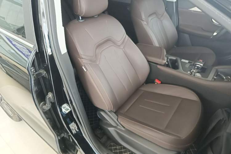 Used JETOUR X95 2023 1.6T DCT Era Edition 7-Seater
