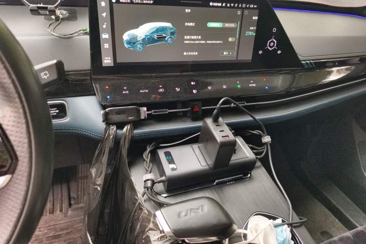 Used CHANGAN UNI-K iDD 2022 Blue Whale iDD 130km 1.5T Prestige Model Audio And AC Panel