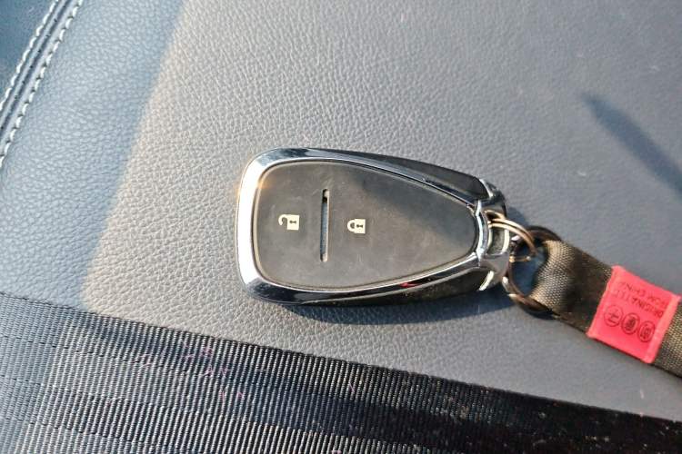 Used Chevrolet Trax 2019 Redline 335T CVT Luxury Edition China VI Standard