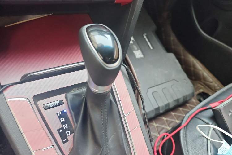 Used Hyundai Elantra (6th Generation / Lingdong) 2016 1.6L Automatic ZhiXuan – Elite Version
