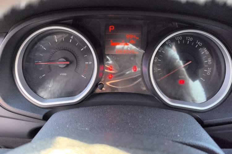 Used Citroen C3-XR 2018 1.6L Automatic Fashion Model Instrument Cluster