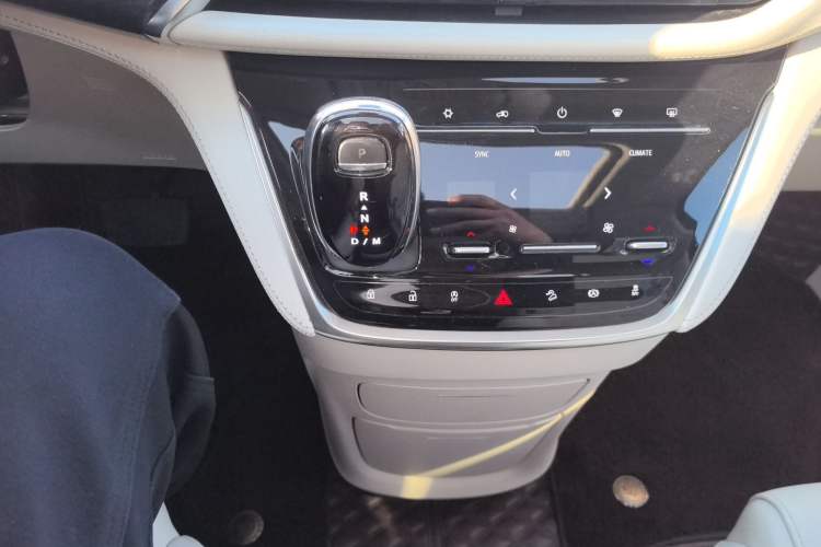 Used Buick GL8 2021 Avenir Aivia Six-Seat Luxury Edition