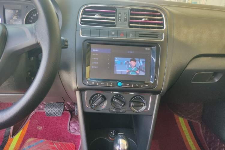 Used Volkswagen Polo 2014 1.4L Automatic Comfort Edition