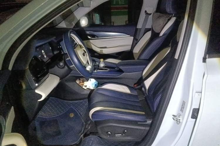 Used Geely Auto Monjaro L 2022 1.5T Leishen Hi·F Plug-in Hybrid Super Xun
