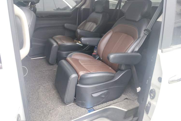 Used SAIC MAXUS G10 2018 PLUS 2.0T Automatic Luxury Executive Edition