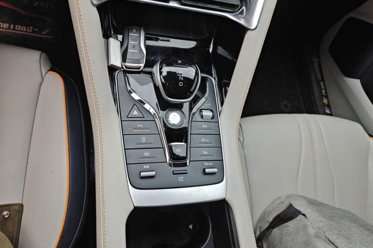 Used BYD Song PLUS New Energy 2021 EV Deluxe Model Gear Lever