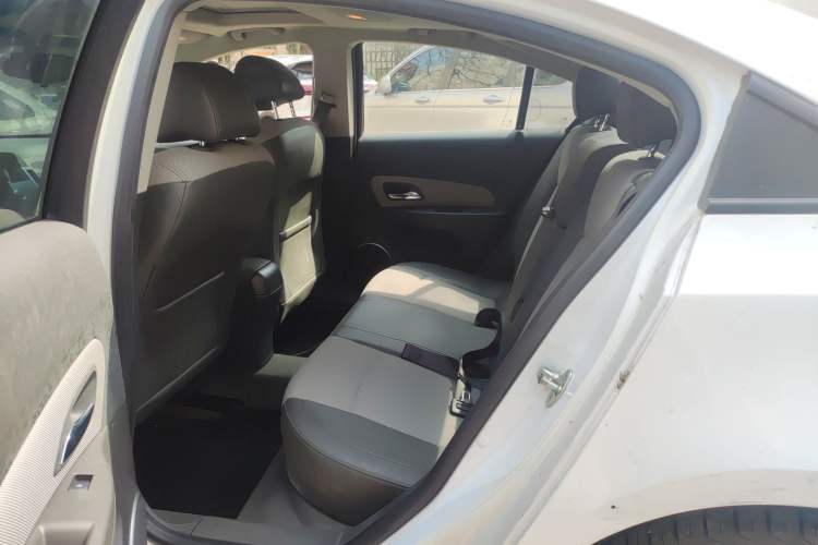 Used Chevrolet Cruze 2011 1.6L SE Automatic
