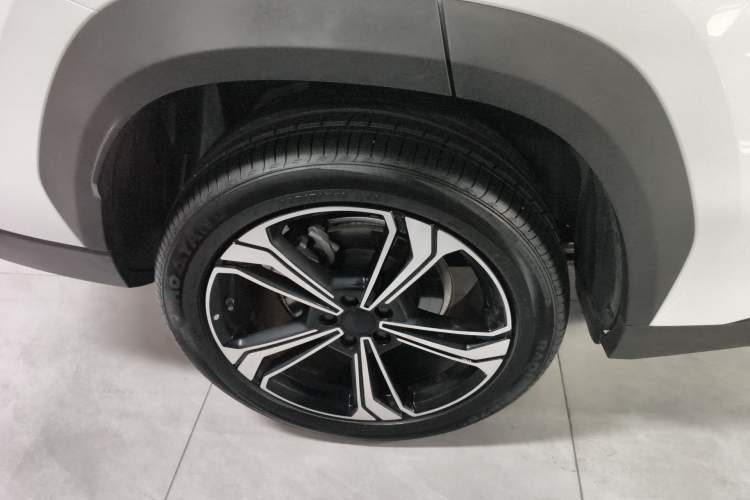 Used Geely Galaxy L7 2025 EM-i 115km Exploration+ Edition