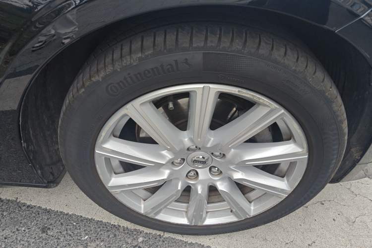 Used Volvo S90 2020 T5 Zhiyi Luxury Edition
