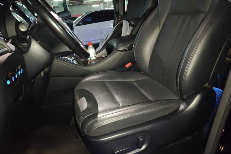 Used Toyota Vellfire 2020 Dual-Engine 2.5L HV Prestige Edition Left Front Seat