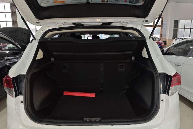 Used Soueast DX3 2018 1.5L Manual Luxury Model
