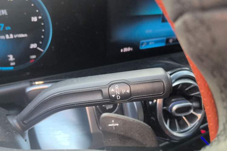 Used Mercedes-Benz GLB 2021 GLB 200 Fashion Model