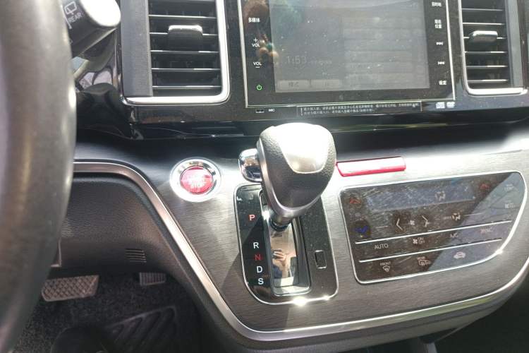 Used Honda Elysion 2016 2.4L Supreme Edition