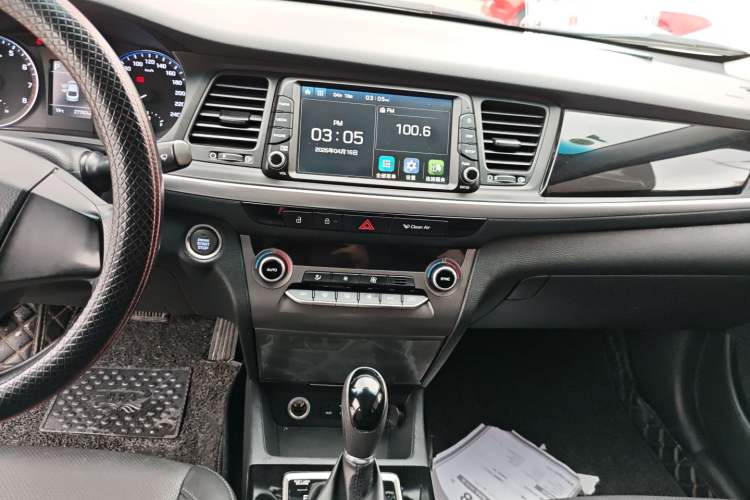 Used Hyundai Mistra 2017 1.8L Automatic Smart GLS China V Standard Audio And AC Panel