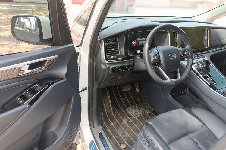 Used GAC Trumpchi M8 2021 Master Series 390T Ultimate Edition Driver Seat