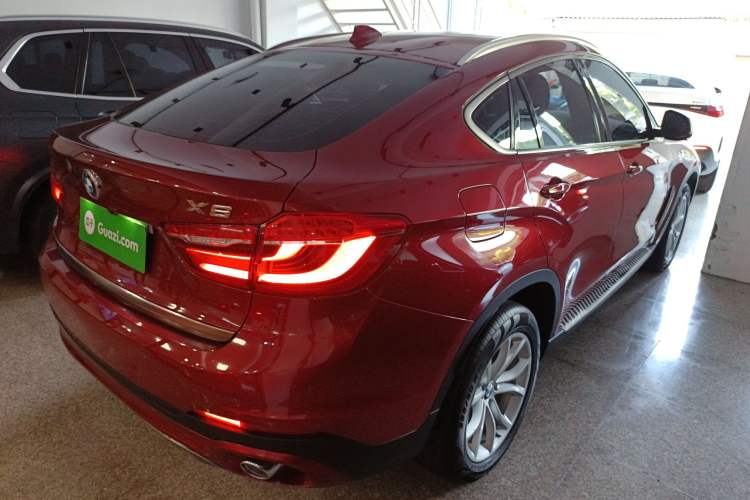 Used BMW X6 2018 xDrive28i
