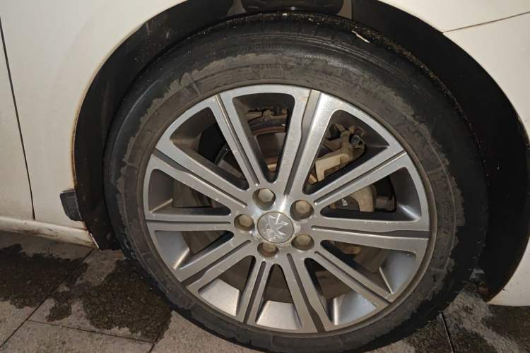 Used Peugeot 408 2014 1.8L Automatic Luxury Edition