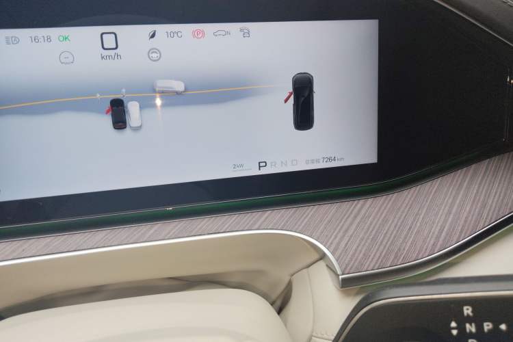 Used Denza N9 2025 Flagship Model