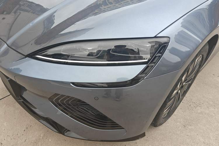 Used BYD Seal 2022 550 km Standard Range Rear-Wheel Drive Elite Version
