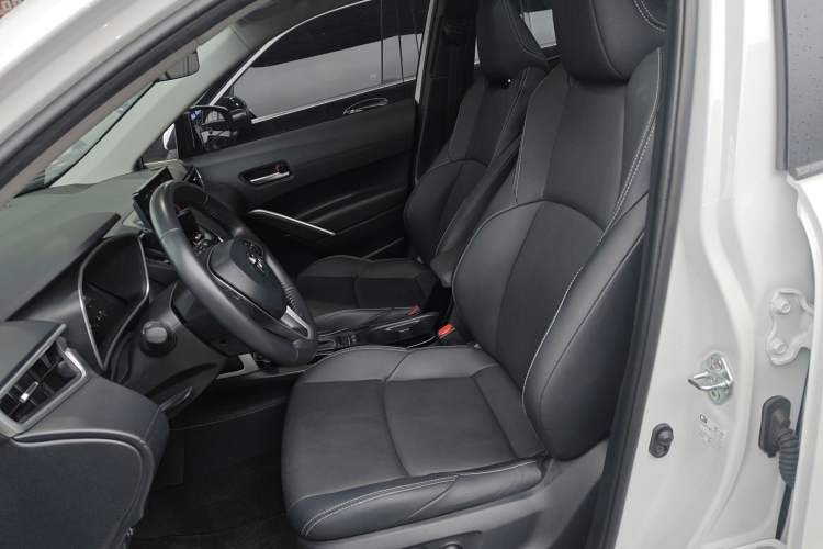 Used Toyota FRONTLANDER 2023 2.0L Smart Electric Hybrid Dual-Engine Deluxe Version