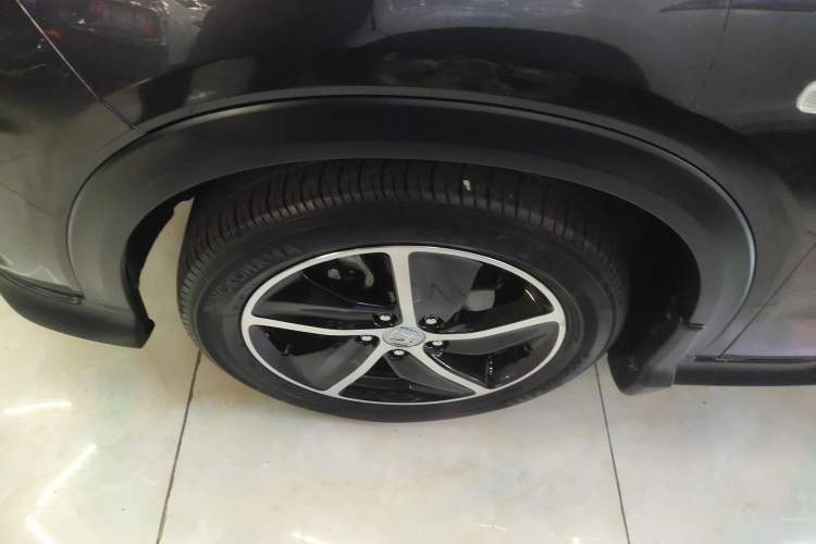 Used Honda Vezel 2020 1.5L CVT Pioneer Edition
