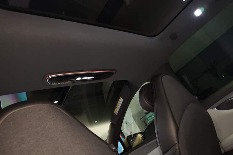 Used IM LS7 2023 90 kWh Elite Rear-Drive Version
