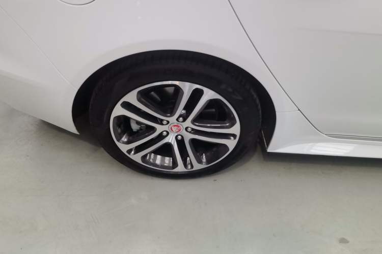 Used Jaguar XEL 2024 2.0T 250 PS R-DYNAMIC S Advanced Sport Edition